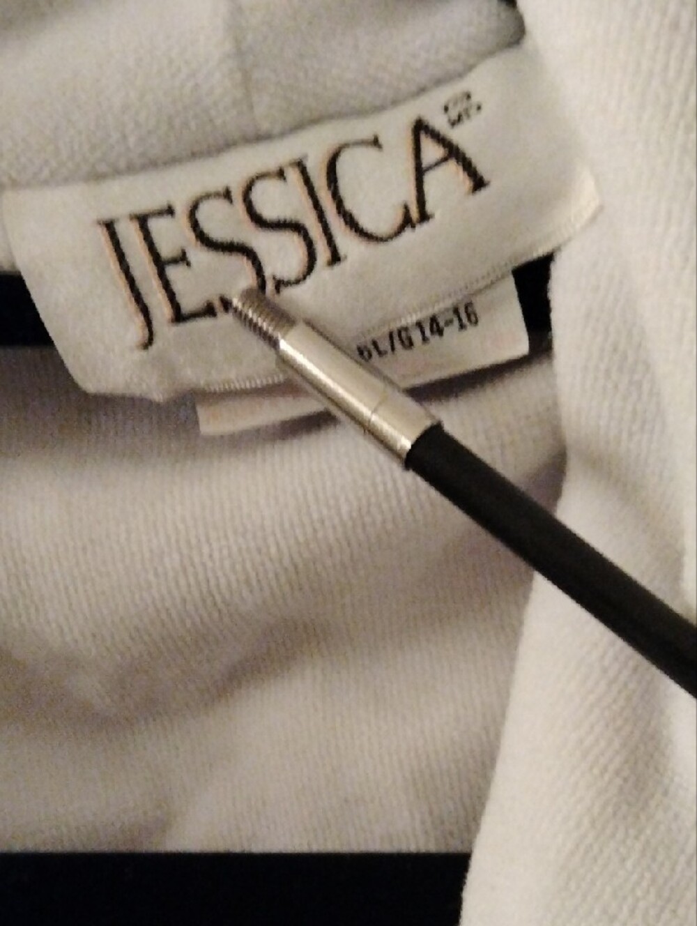 Jessica Long And Cozy House Robe - Picture 3 of 13